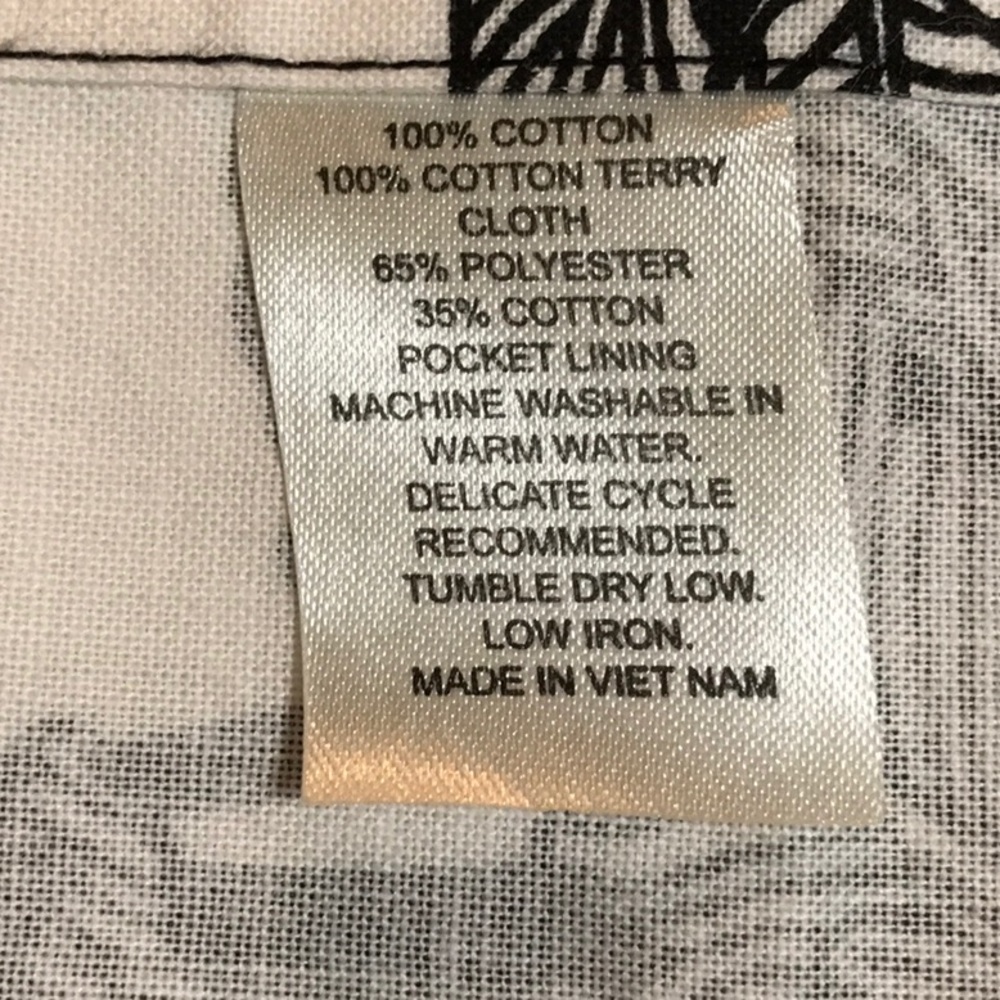 Cotton nursing cover from Bebe au Lait. - Picture 8 of 12